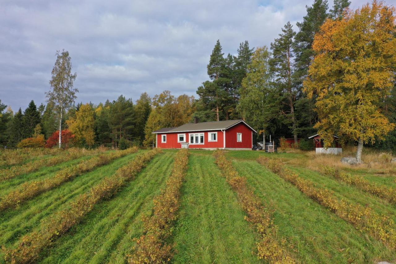 Maatilamatkailu Janisvaara Kolinkylä Buitenkant foto