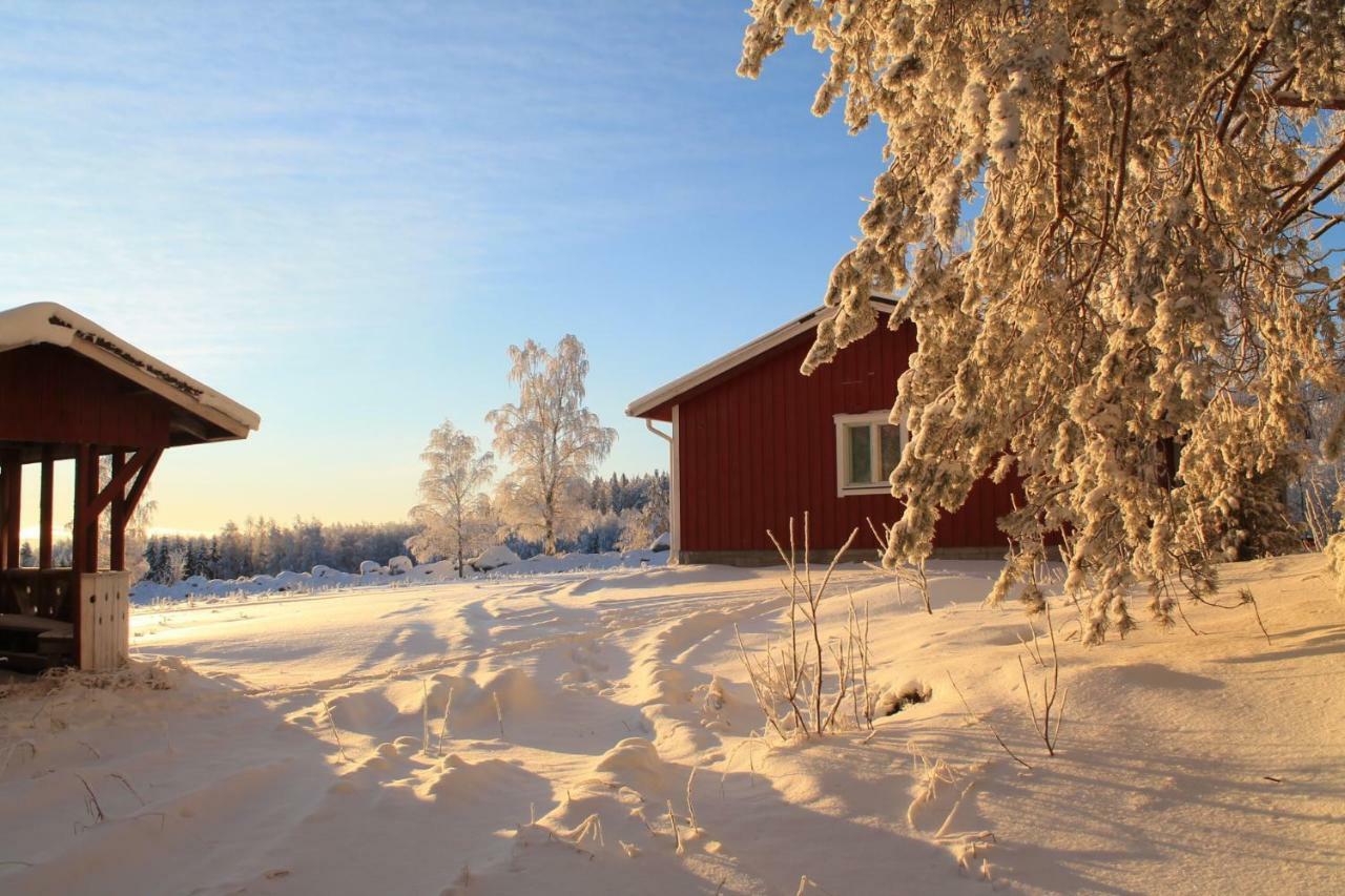 Maatilamatkailu Janisvaara Kolinkylä Buitenkant foto