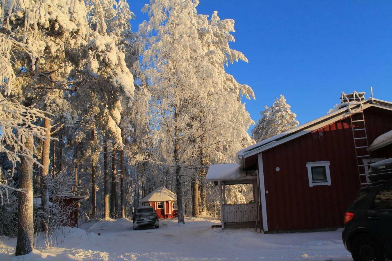 Maatilamatkailu Janisvaara Kolinkylä Buitenkant foto